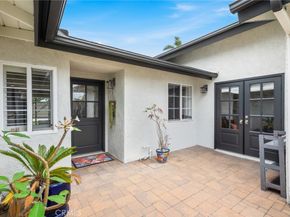 5471 Meadowlark Drive, Huntington Beach CA 92649