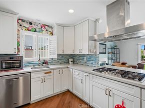 5471 Meadowlark Drive, Huntington Beach CA 92649
