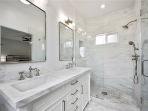 5471 Meadowlark Drive, Huntington Beach CA 92649