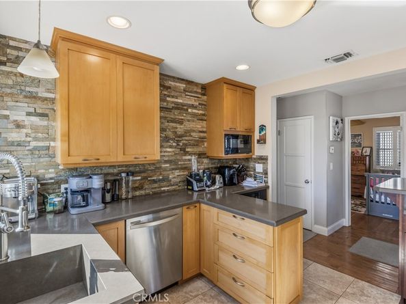 22709 Gaycrest Avenue, Torrance CA 90505
