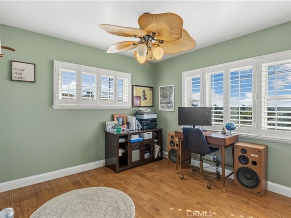 22709 Gaycrest Avenue, Torrance CA 90505