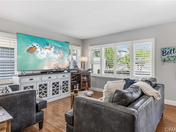 22709 Gaycrest Avenue, Torrance CA 90505