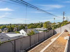 22709 Gaycrest Avenue, Torrance CA 90505