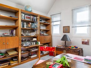 166 S Arroyo Boulevard, Pasadena CA 91105