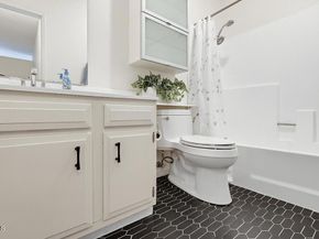 2680 Lake Avenue 8, Altadena CA 91001