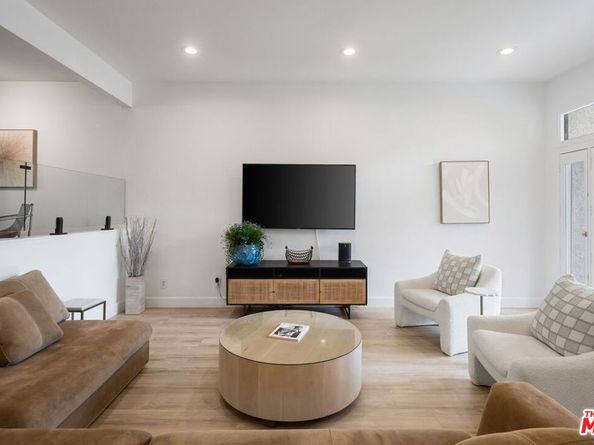 17165 Palisades Circle, Pacific Palisades CA 90272