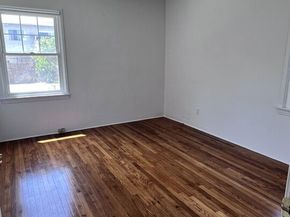1851 Brockton Avenue, Los Angeles CA 90025
