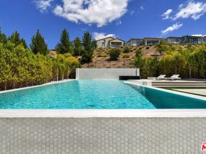 20779 W Liana Court, Porter Ranch CA 91326