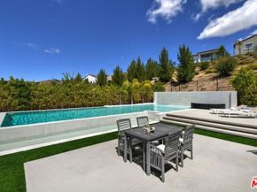 20779 W Liana Court, Porter Ranch CA 91326