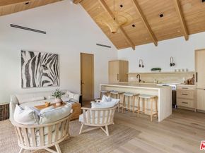 12309 Viewcrest Road, Studio City CA 91604