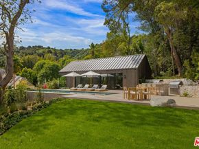 12309 Viewcrest Road, Studio City CA 91604