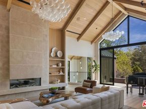 12309 Viewcrest Road, Studio City CA 91604