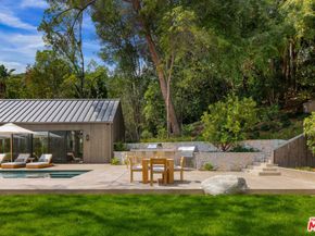 12309 Viewcrest Road, Studio City CA 91604