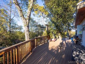 255 Hillside Place, El Cajon CA 92021