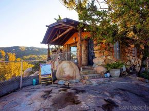 255 Hillside Place, El Cajon CA 92021