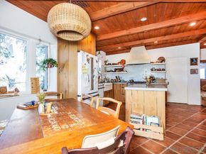 255 Hillside Place, El Cajon CA 92021