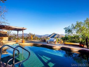 255 Hillside Place, El Cajon CA 92021