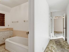 2421 Brant Street, San Diego CA 92101