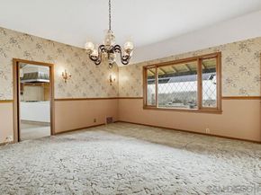 2421 Brant Street, San Diego CA 92101