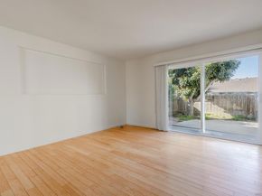 4454 Caminito Pedernal, San Diego CA 92117