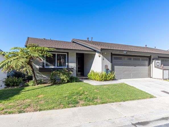 4454 Caminito Pedernal, San Diego CA 92117