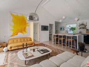 814 Angelus Place, Venice CA 90291