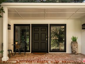 2533 Benedict Canyon Drive, Beverly Hills CA 90210