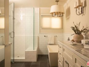 2533 Benedict Canyon Drive, Beverly Hills CA 90210