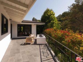 4181 Weslin Avenue, Sherman Oaks CA 91423