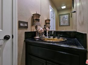 3661 El Encanto Drive, Calabasas CA 91302