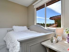 3661 El Encanto Drive, Calabasas CA 91302