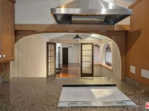 14900 Camarosa Drive, Pacific Palisades CA 90272