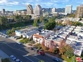 719 N Jackson Street, Glendale CA 91206