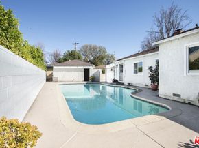 15525 Sylvan Street, Van Nuys CA 91411