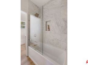 1506 N Benton Way, Los Angeles CA 90026