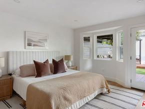 1506 N Benton Way, Los Angeles CA 90026