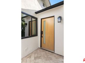 1506 N Benton Way, Los Angeles CA 90026