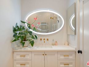 128 Roma Court, Marina Del Rey CA 90292