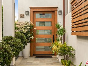 128 Roma Court, Marina Del Rey CA 90292