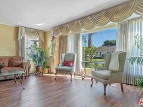 5925 S Chariton Avenue, Los Angeles CA 90056