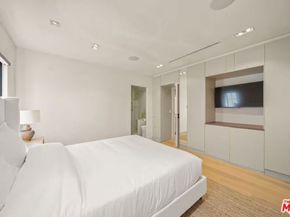 180 S Vista Street, Los Angeles CA 90036