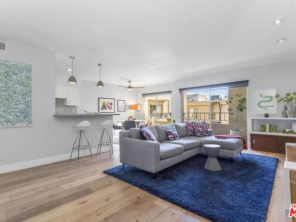 1221 N Kings Road 208, West Hollywood CA 90069