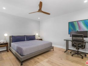 1221 N Kings Road 208, West Hollywood CA 90069