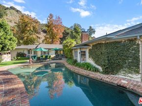 3859 Mandeville Canyon Road, Los Angeles CA 90049