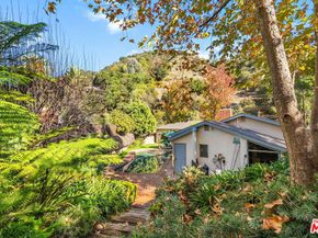 3859 Mandeville Canyon Road, Los Angeles CA 90049