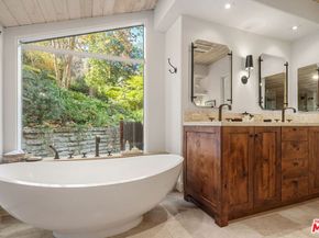 3859 Mandeville Canyon Road, Los Angeles CA 90049