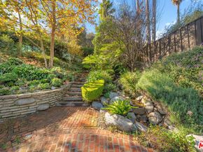 3859 Mandeville Canyon Road, Los Angeles CA 90049