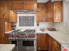 3859 Mandeville Canyon Road, Los Angeles CA 90049