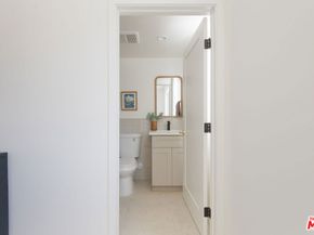 1233 N June Street, Los Angeles CA 90028