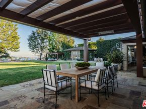 2232 Stradella Road, Los Angeles CA 90077